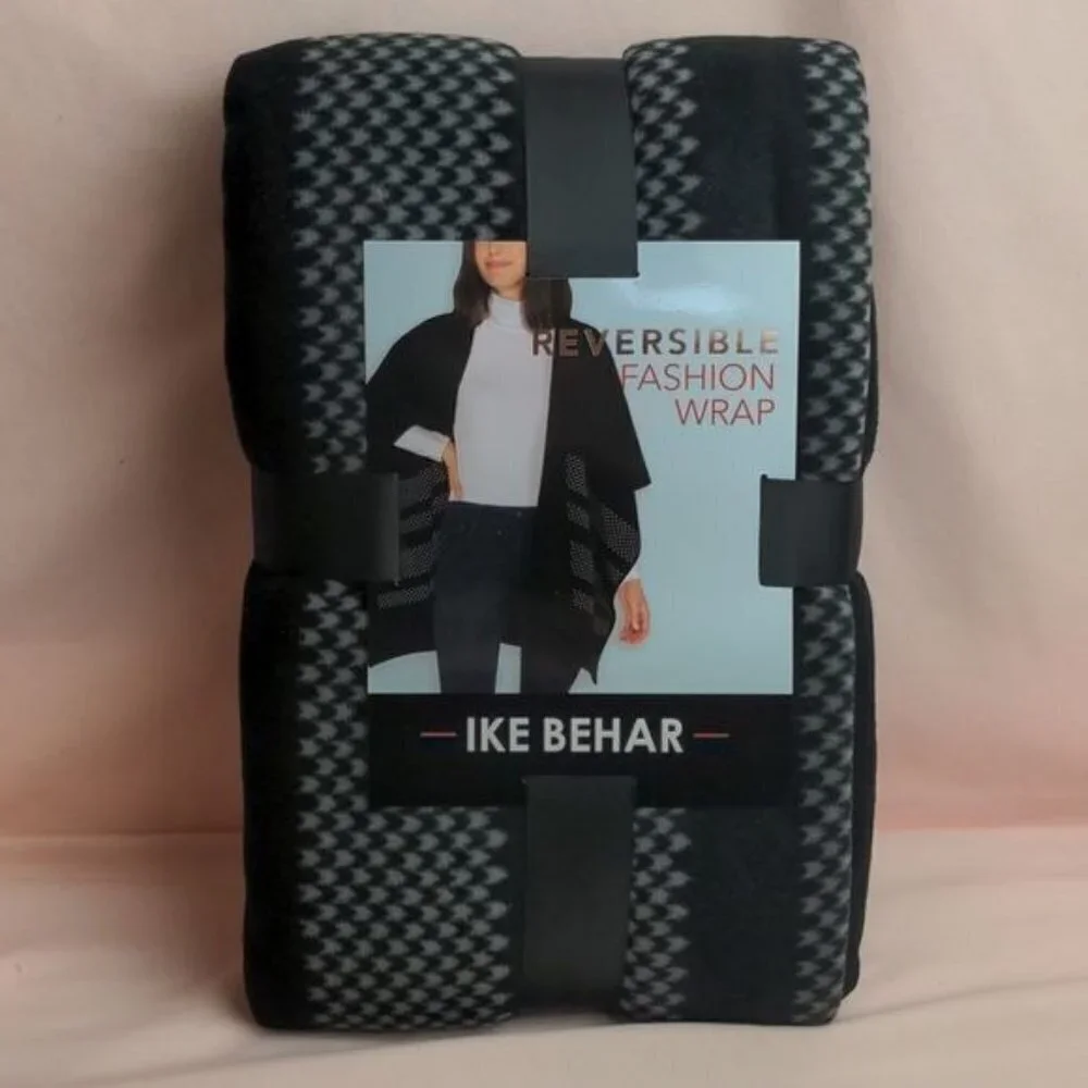 Ike Behar Reversible Fashion Wrap In Black And Gray